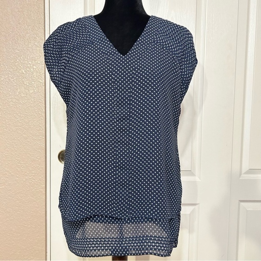 Converse One Star Navy Blue with White Stars‎ Cap Sleeve Blouse Size Small